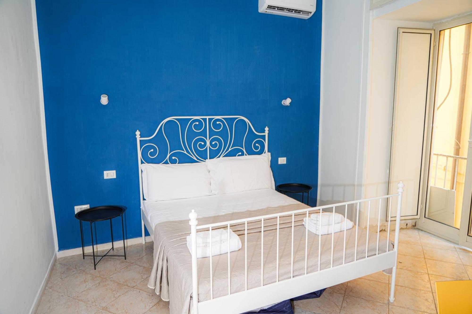 נאפולי Vulcania Rooms מראה חיצוני תמונה